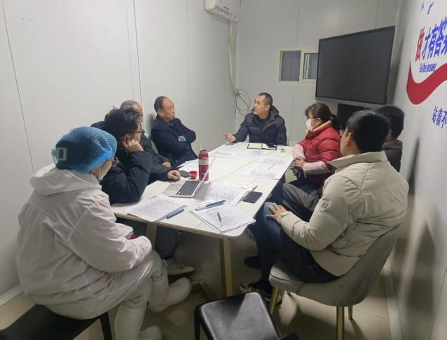 蔬菜團(tuán)隊(duì)組織召開(kāi)一場(chǎng)關(guān)于“提升蔬菜加工質(zhì)量”的專(zhuān)項(xiàng)會(huì)議